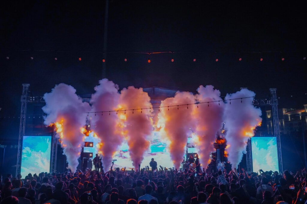 Live Concert Co2 Jets & Co2 Confetti Canon | Stage Special Effects In Dubai, UAE by Upshot AV
